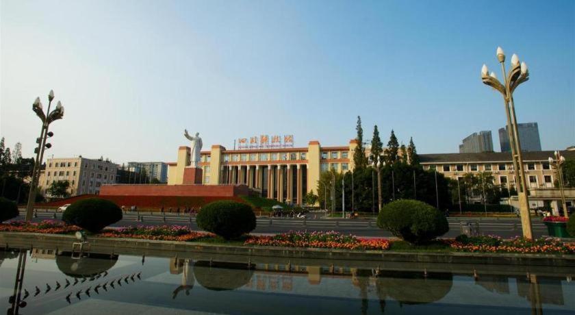 מלון Ibis Chengdu Chunxi Road Shudu Mansion מראה חיצוני תמונה