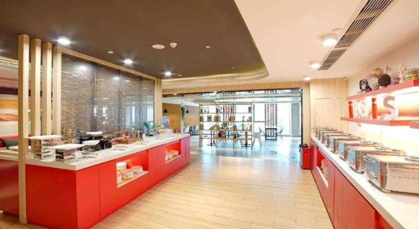 מלון Ibis Chengdu Chunxi Road Shudu Mansion מראה חיצוני תמונה