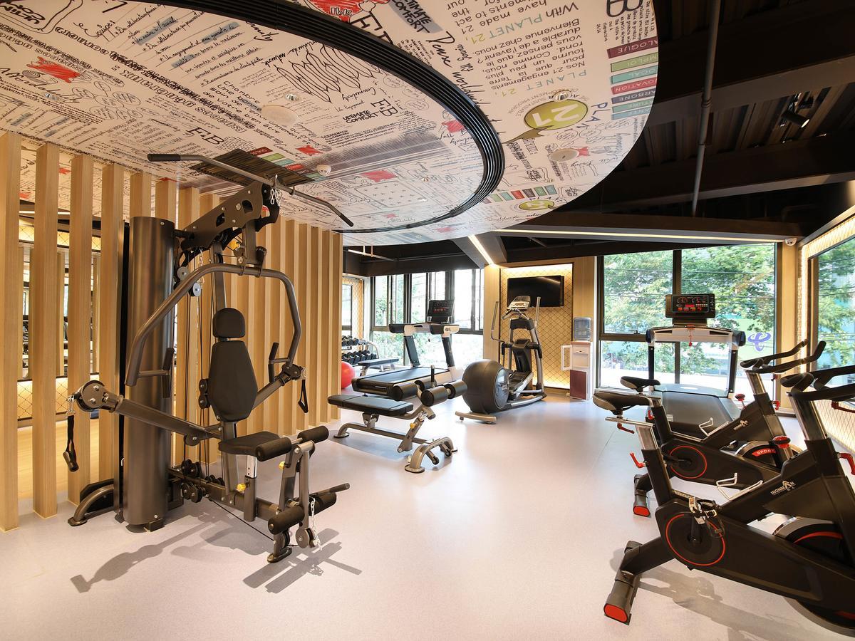 מלון Ibis Chengdu Chunxi Road Shudu Mansion מראה חיצוני תמונה